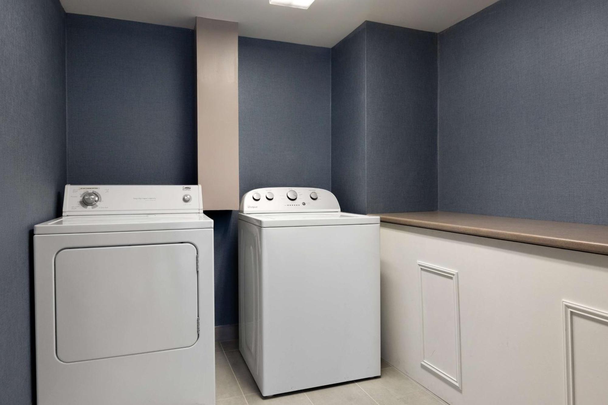 Hampton Inn By Hilton Napanee Greater Napanee Bagian luar foto