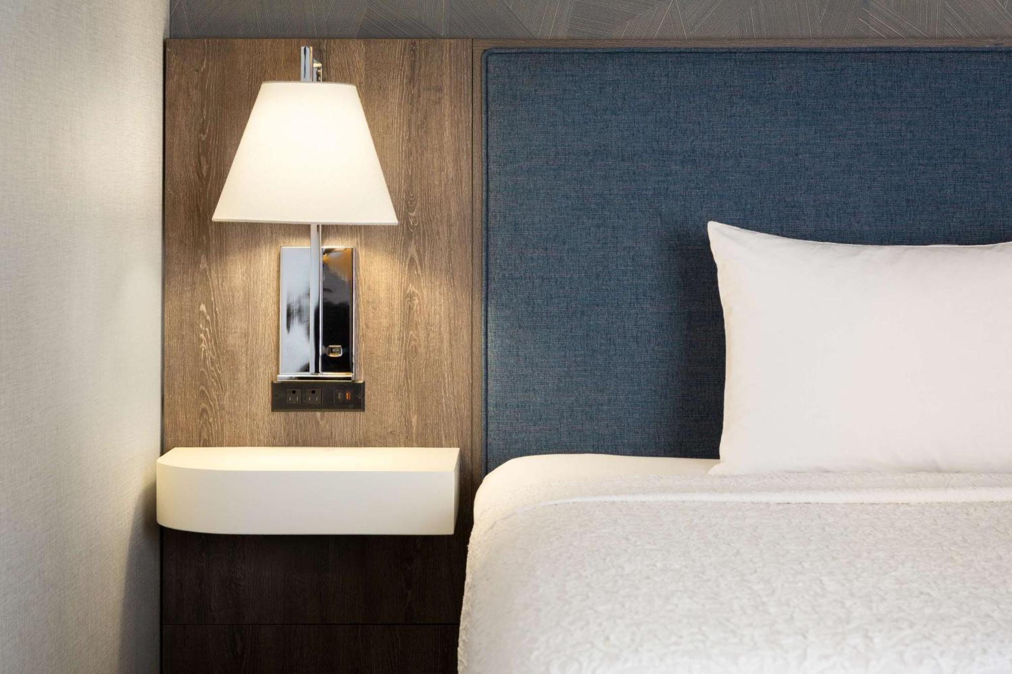 Hampton Inn By Hilton Napanee Greater Napanee Bagian luar foto
