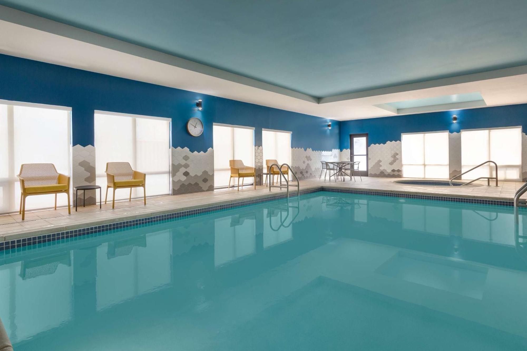 Hampton Inn By Hilton Napanee Greater Napanee Bagian luar foto